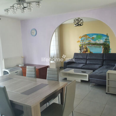 Appartement 4 pièces 133000 €