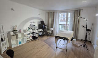 Commerce  89 m² à louer à Marseille 2 (13002)