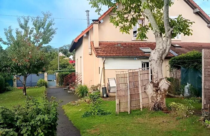 MAISON JUMELÉE SUR TERRAIN DE 376 M² — photo 2