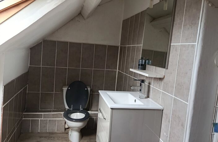 MAISON JUMELÉE SUR TERRAIN DE 376 M² — photo 5