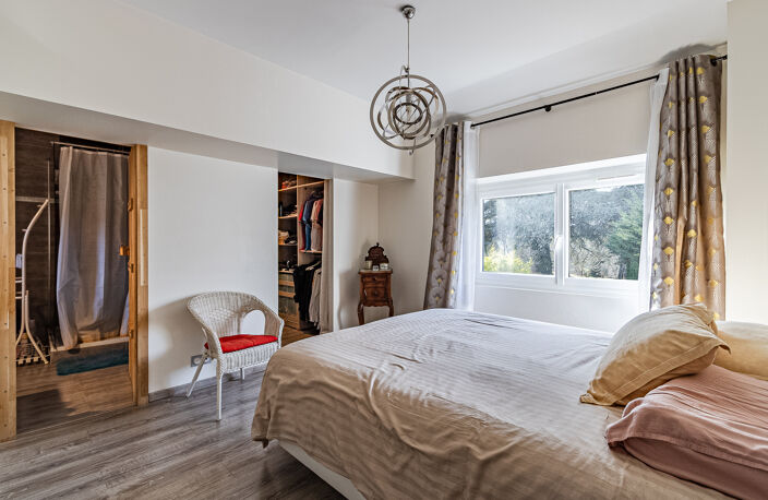 ARNAS- COUP DE COEUR   MAGNIFIQUE DUPLEX ATYPIQUE DE 172 M2 A — photo 4