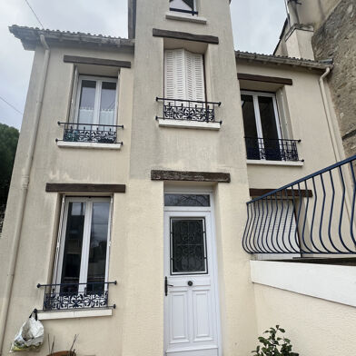 Appartement 4 pièces 750 €