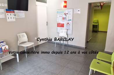 Immeuble  372600 €