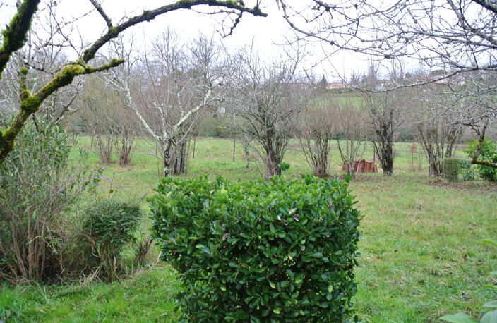 Maison dans un quartier calme — photo 2