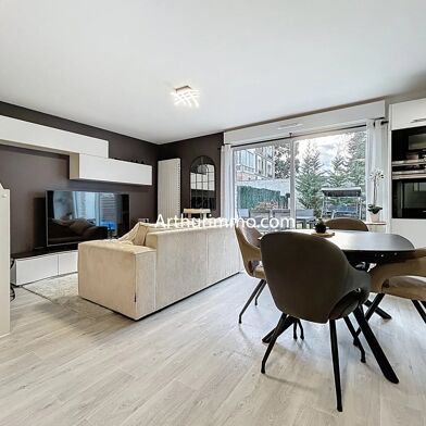 Maison 5 pièces 401900 €