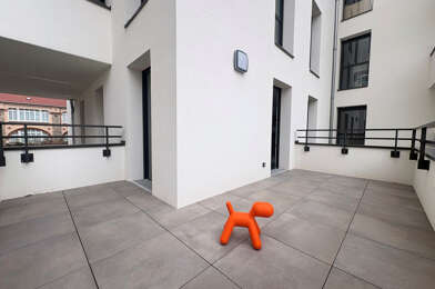 Appartement 4 pièces 1057 €