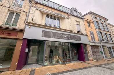 Immeuble  239000 €