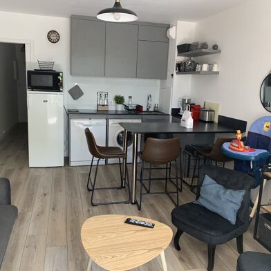 Appartement 2 pièces 750 €