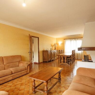 Maison 7 pièces 210000 €