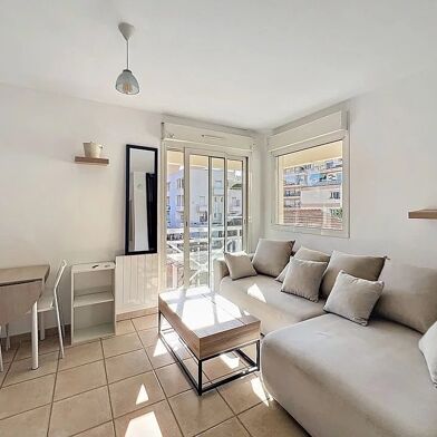 Appartement 1 pièces 690 €