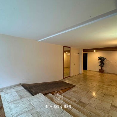 Appartement 4 pièces 202000 €