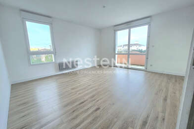 Appartement 3 pièces 816 €