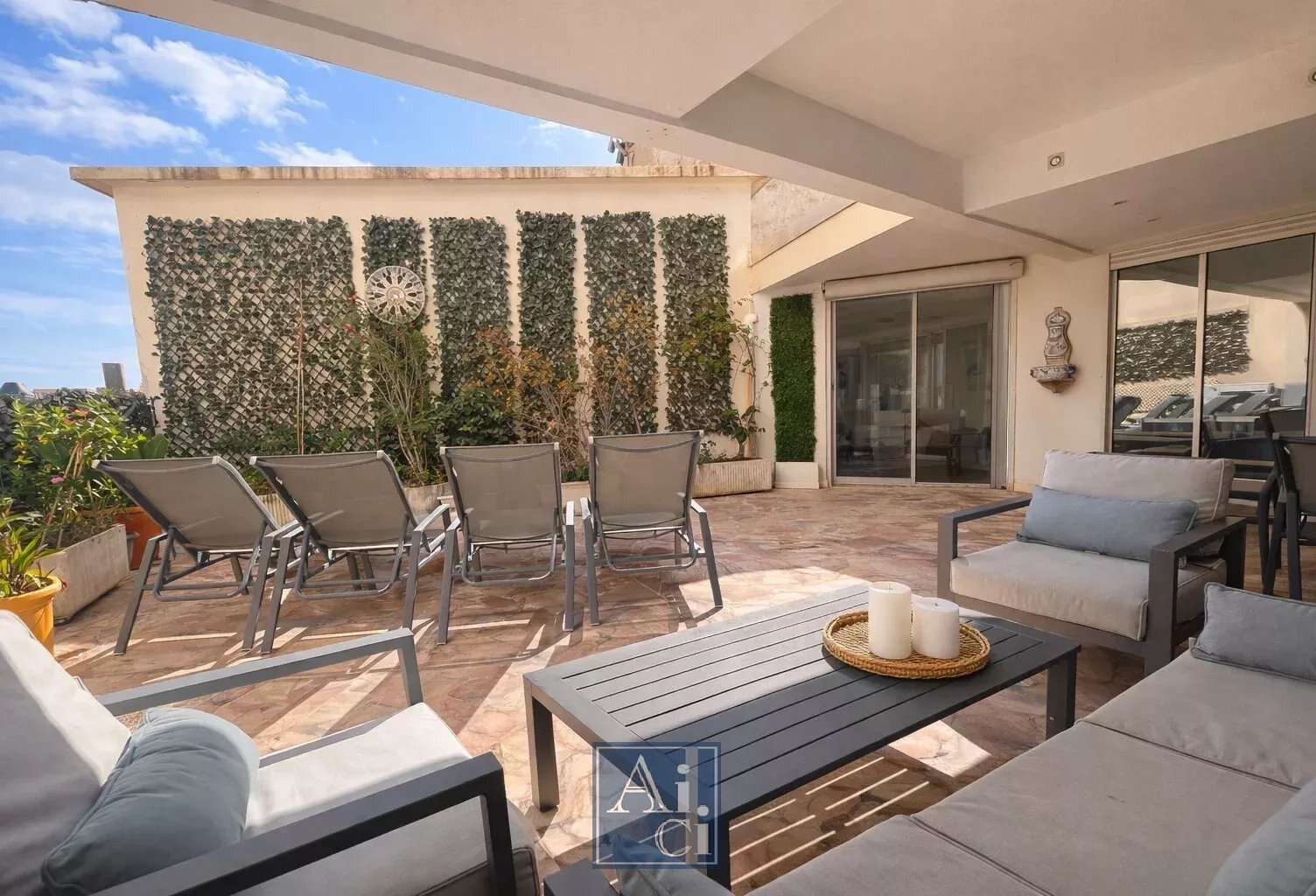 Cannes Banane – 143 m² – 5 chambres – Terrasse 50 m² — photo 1
