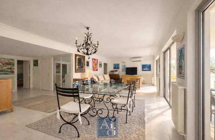 Cannes Banane – 143 m² – 5 chambres – Terrasse 50 m² — photo 5