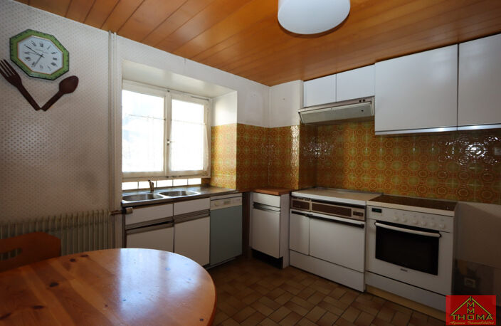 Maison avec dépendances — photo 2
