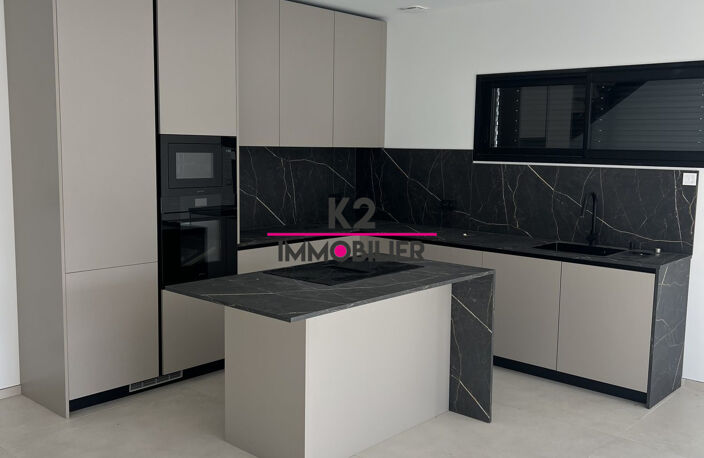 VILLA 168 M² - GARAGE 60 M² - PISCINE — photo 2