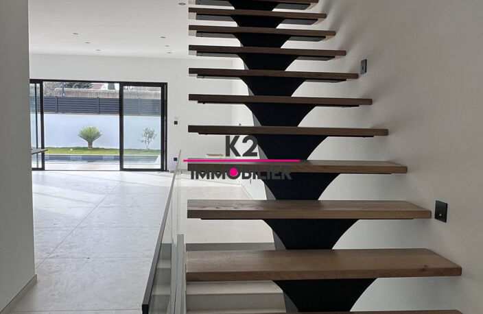 VILLA 168 M² - GARAGE 60 M² - PISCINE — photo 3