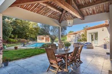 Maison 6 pièces 1360000 €