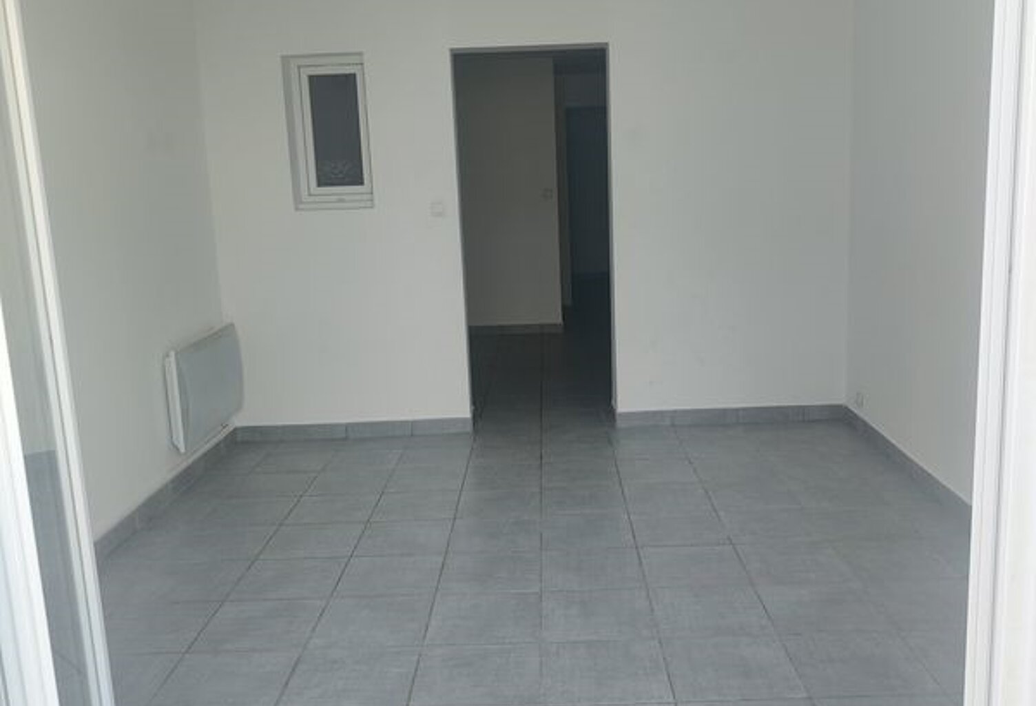 Location appartement 2 pièces 28 m² à Perpignan (66000) — photo 1