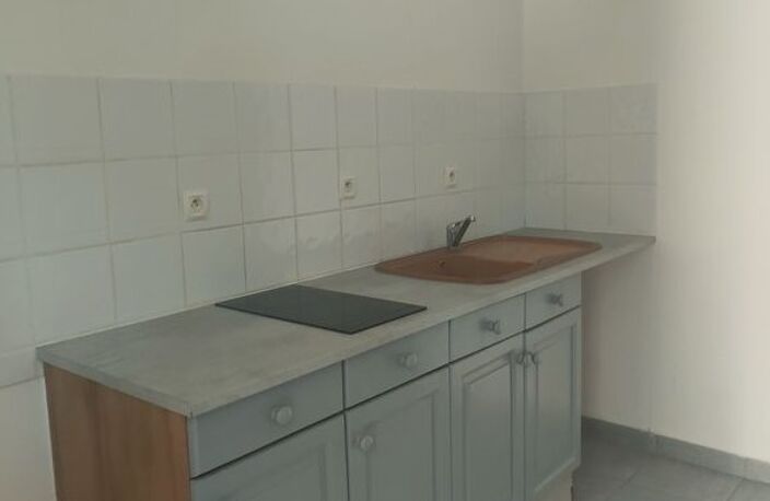 Location appartement 2 pièces 28 m² à Perpignan (66000) — photo 4