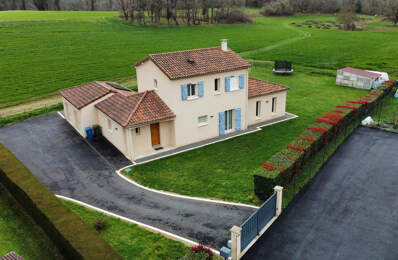 Maison 4 chambres - — photo du bien
