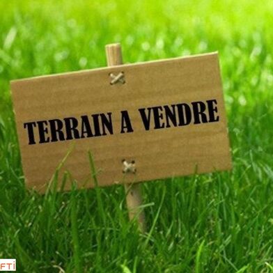 Terrain  49500 €