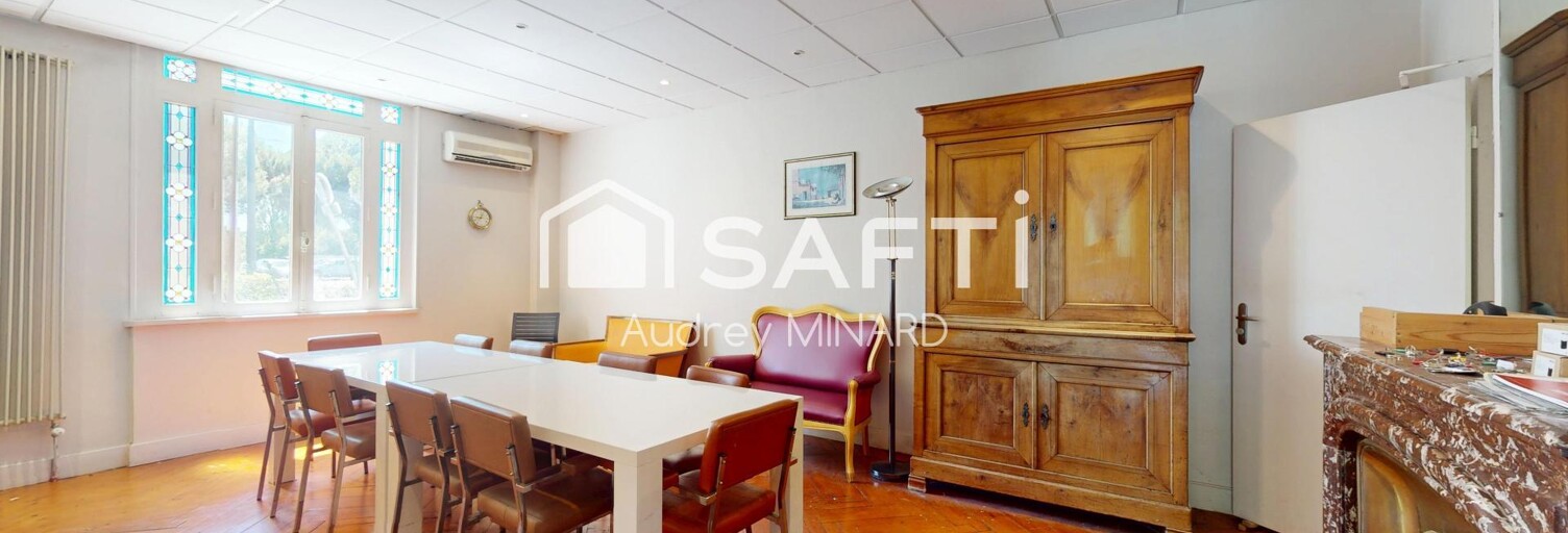 Bureau 10 Pièces 340 m² à vendre à Léognan (33850)