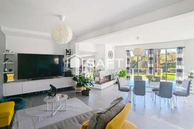 Maison 9 pièces 997000 €
