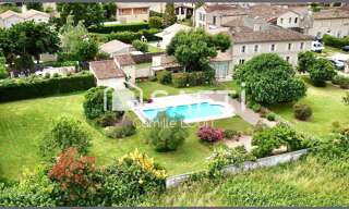 Maison 8 Pièces 225 m² à vendre à Arveyres (33500)