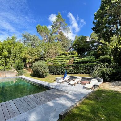 Maison 7 pièces 1670000 €