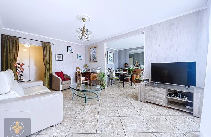 Appartement 4 pièces avec Loggia et Parking — photo 2