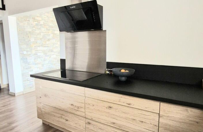 Maison - 250m² - Saintes-Maries-de-la-Mer — photo 5