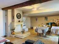 vaste maison de village  257m2 ,avec exterieur, tres calme. — photo 4
