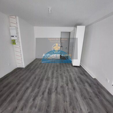 Bureau 2 pièces 650 €