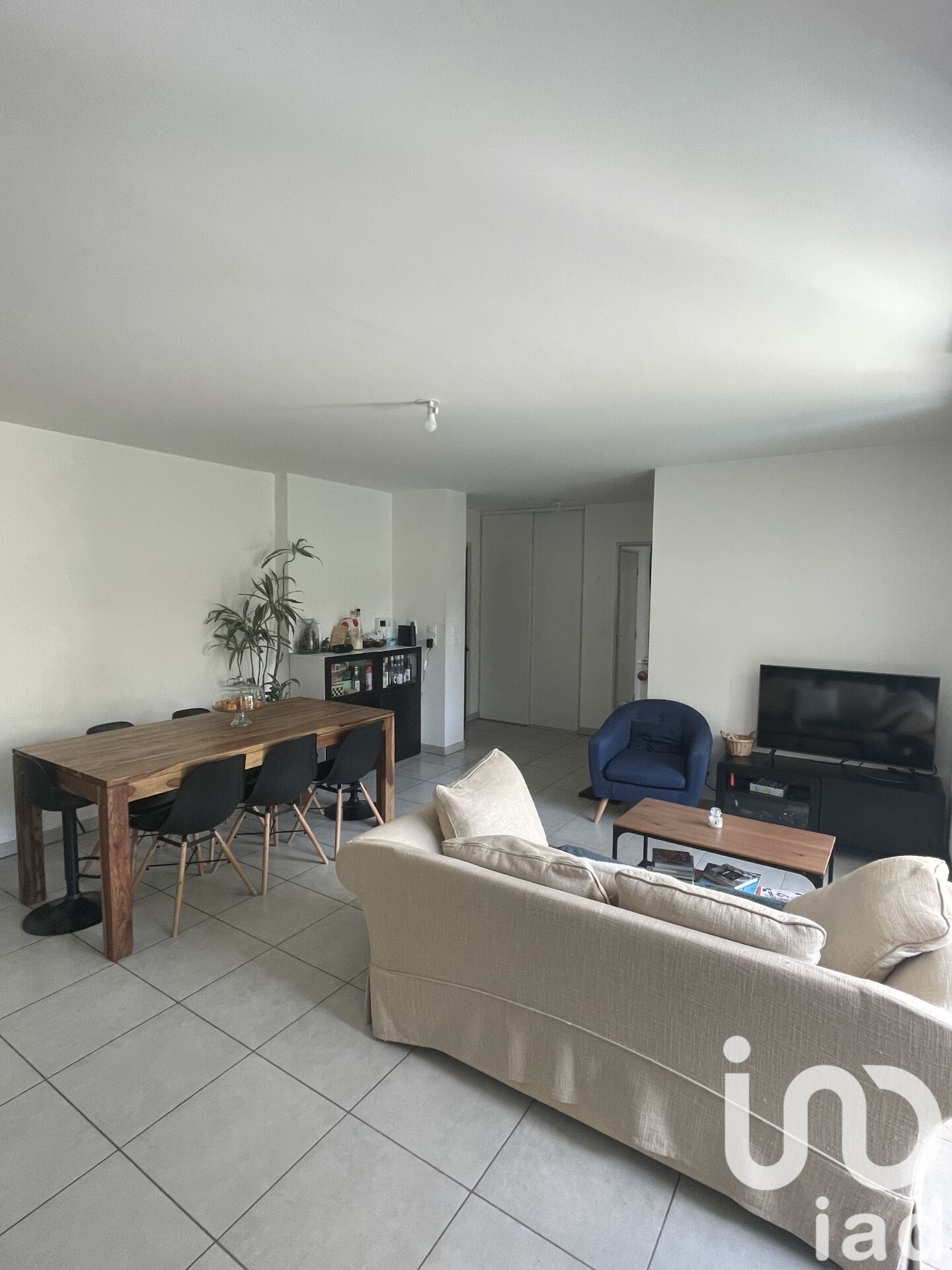 Vente Appartement 3 pièces - Photo 2