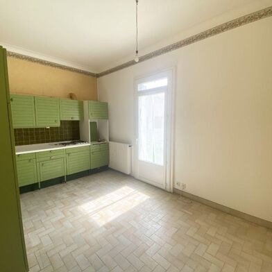 Appartement 3 pièces 540 €