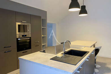 Maison 5 pièces 810 €