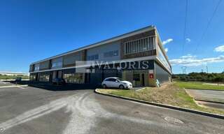 Commerce  385 m² à louer à Rousset (13790)