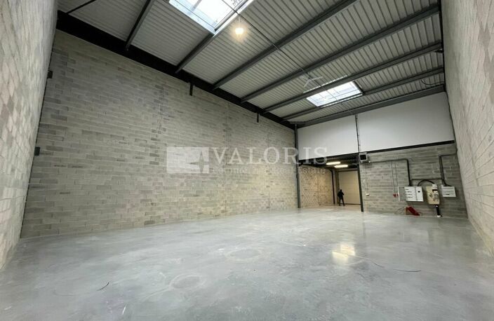 LOCAL D'ACTIVITE - ATELIER à LOUER — photo 4