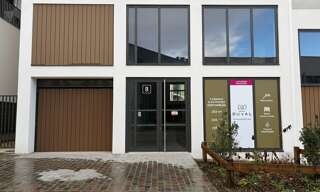 Commerce  946 m² à louer à Lyon 7 (69007)