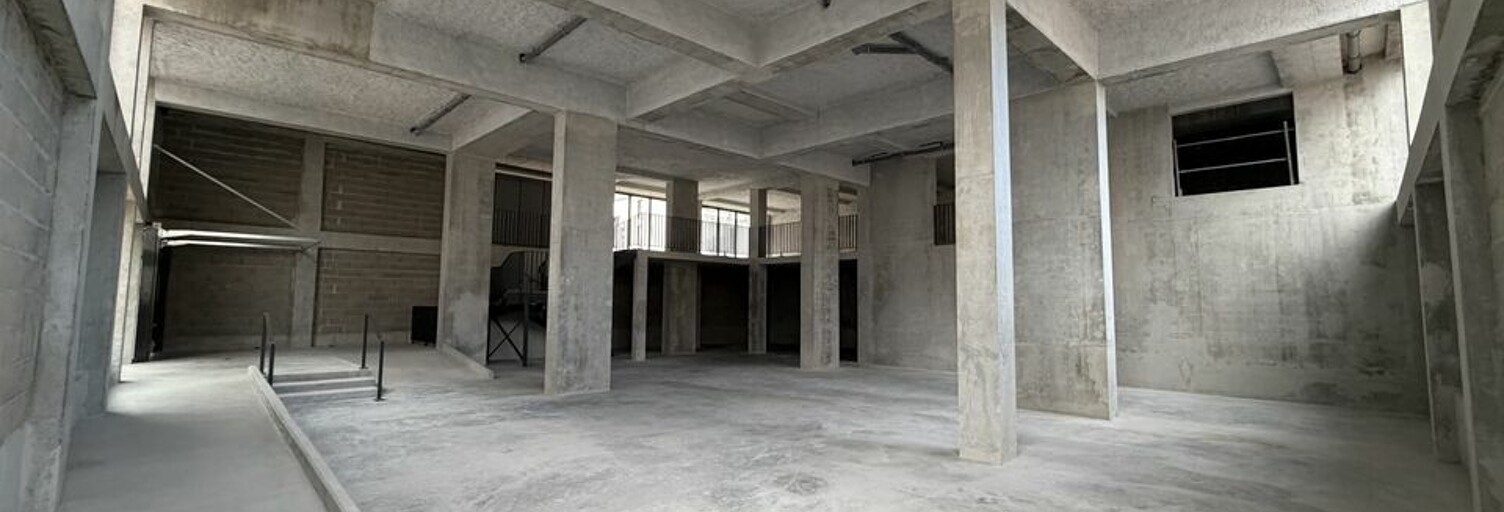 Commerce  968 m² à louer à Lyon 7 (69007)