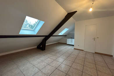 Appartement 3 pièces 739 €