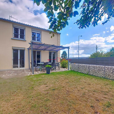 Maison 7 pièces 385000 €