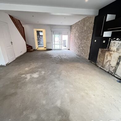 Maison 3 pièces 90500 €