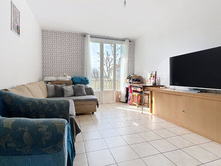 Appartement Livron Sur Drome lumineux et climatisé 3 pièce(s) 52.46 m2 — photo 1