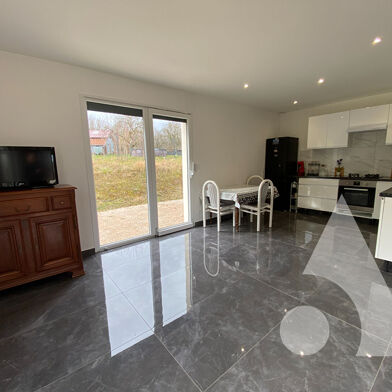 Maison 5 pièces 300000 €