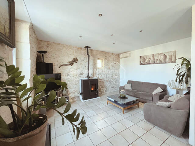 Maison  de ville à Tarascon — photo du bien