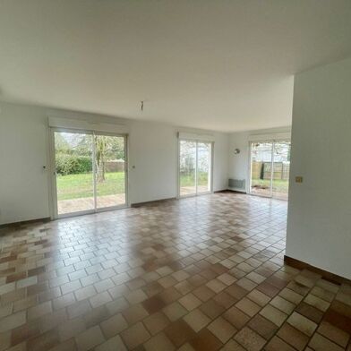 Maison 4 pièces 1185 €