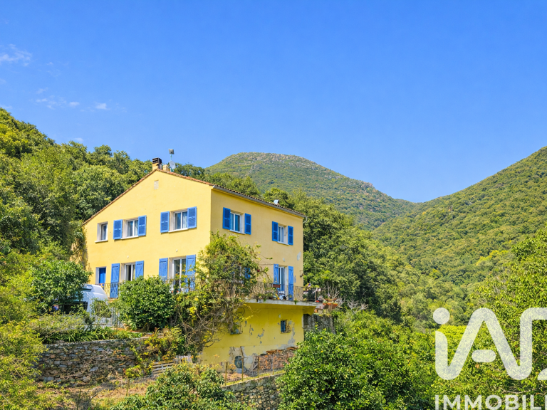 Vente Maison/villa 7 pièces — photo 1