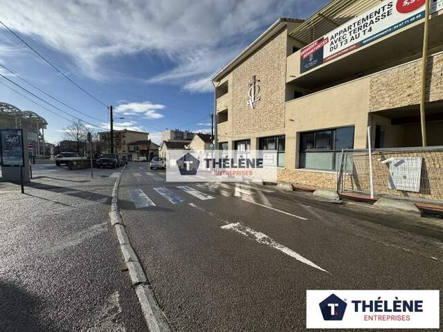 BUREAUX à VENDRE — photo du bien